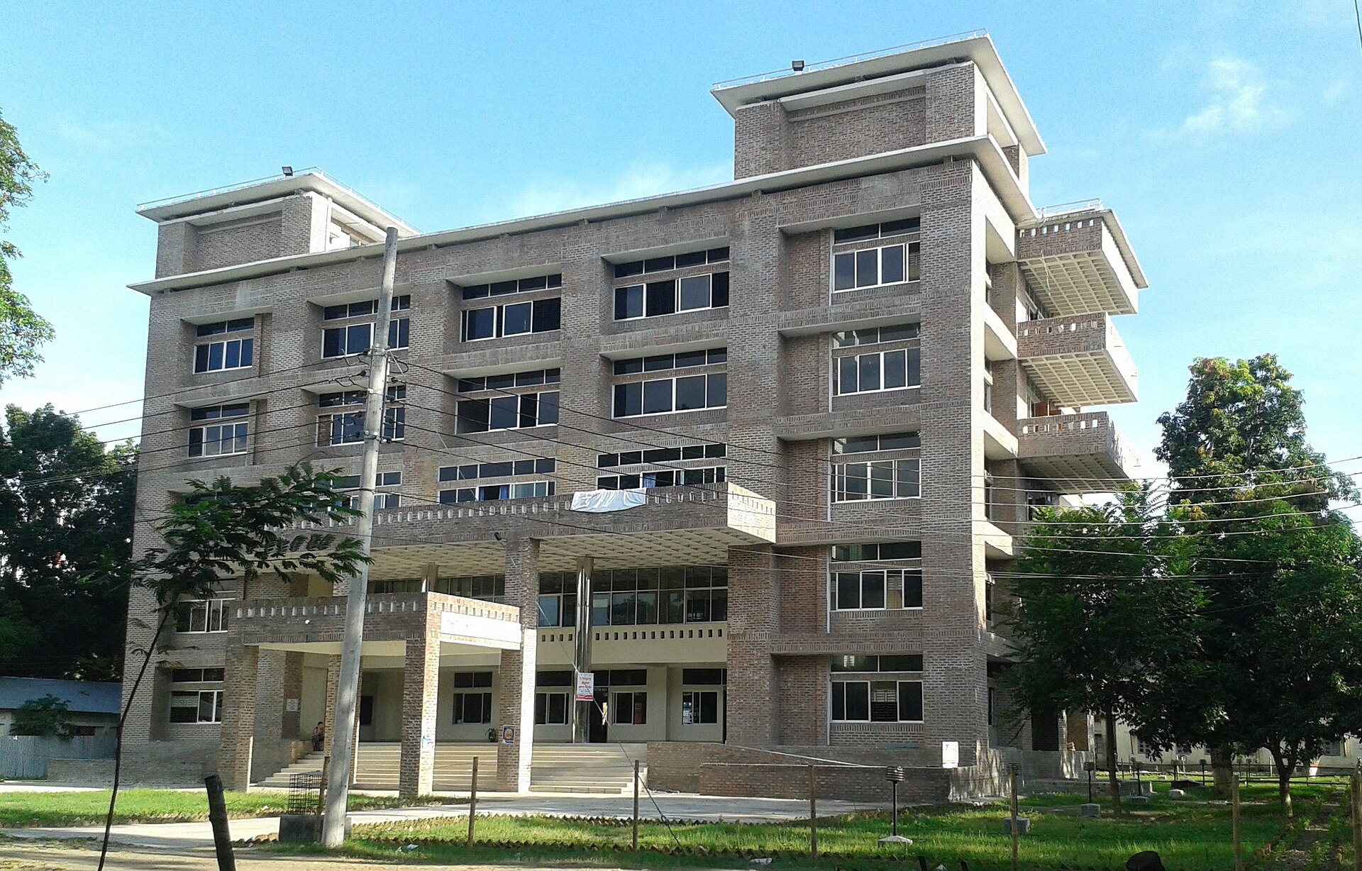 Mawlana Bhashani Science and Technology University image